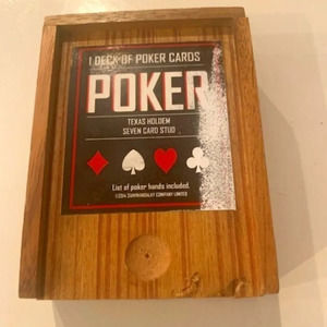 Deck Poker Cards in wooden box‎